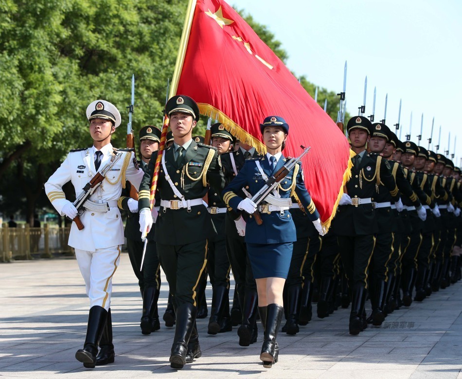 檢閱女兵儀仗隊，榮耀與力量的展現(xiàn)，檢閱女兵儀仗隊，榮耀與力量的璀璨瞬間
