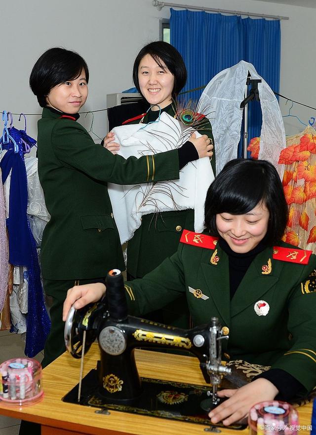 女兵背后的家庭，探尋她們的成長與力量源泉，女兵背后的家庭，成長與力量之源的探尋