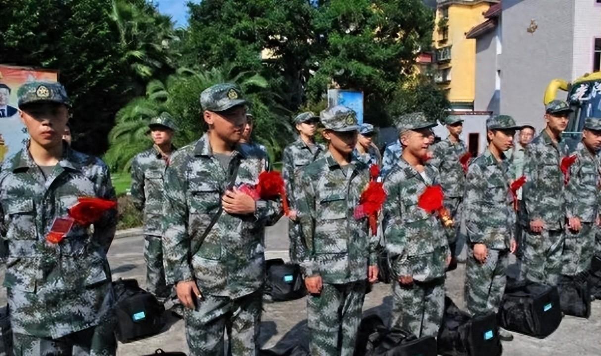 中央軍事委員會(huì)組成人員表及其職責(zé)與重要性，中央軍事委員會(huì)組成人員表、職責(zé)與重要性解析