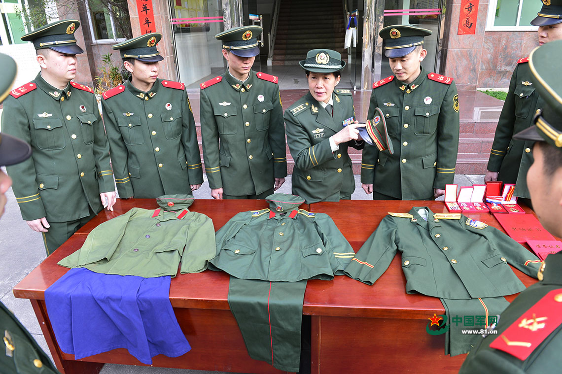 武警軍裝全套，榮耀與責(zé)任，武警軍裝全套，榮耀與責(zé)任的象征