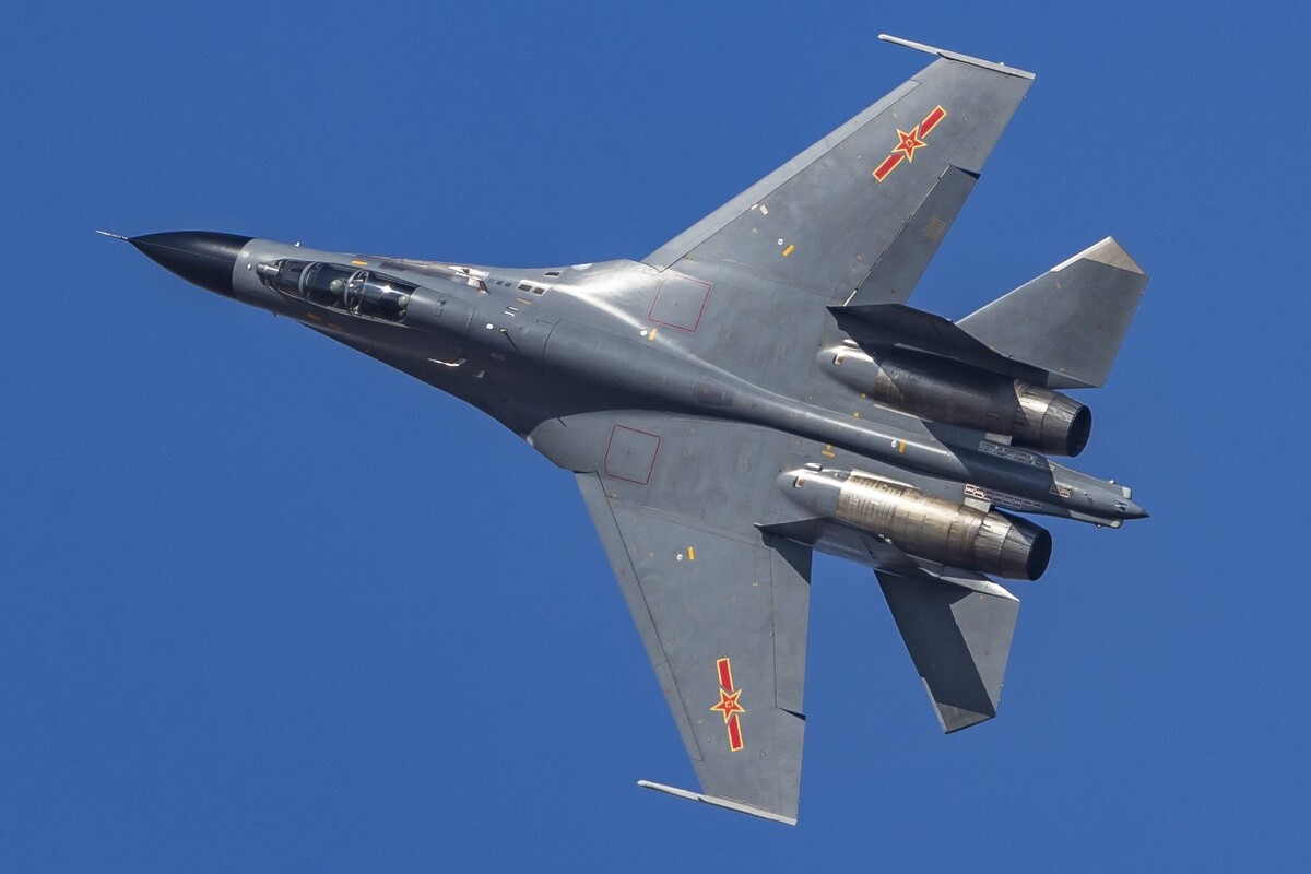 殲-11戰(zhàn)斗機深度解析資料，殲-11戰(zhàn)斗機深度解析與性能探討