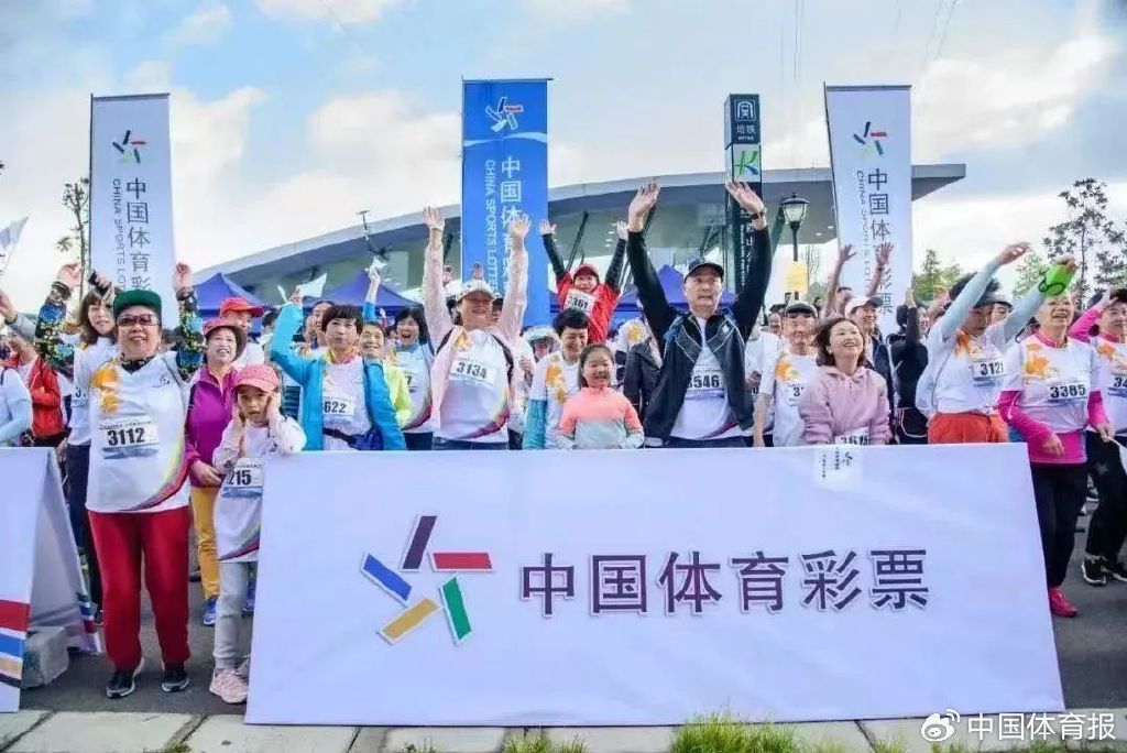 新澳門一碼一肖一特一中鳳凰體育彩票——探索彩票背后的秘密，新澳門彩票背后的秘密，一碼一肖一特一中與鳳凰體育彩票解析