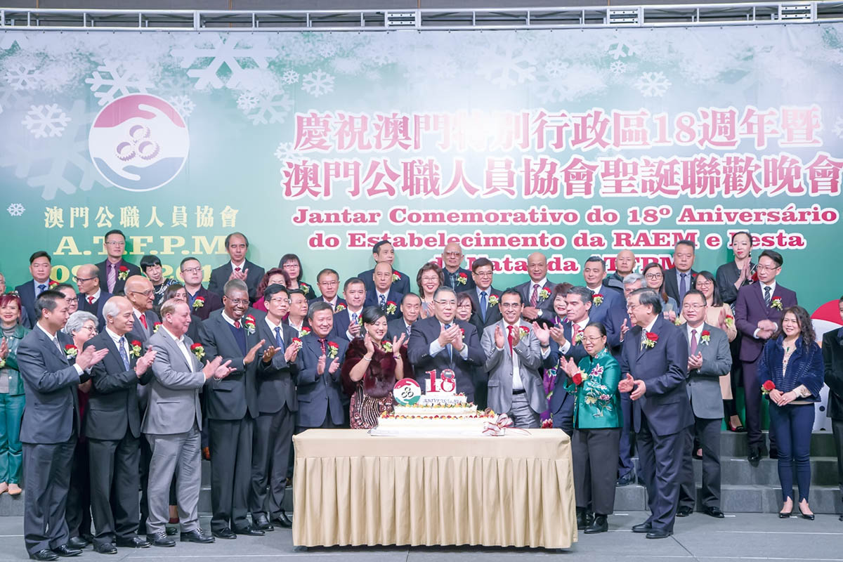澳門掛牌正版掛牌，探索其背后的意義與價(jià)值，澳門正版掛牌背后的意義與價(jià)值探索