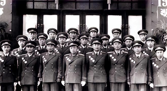 開國將軍僅剩兩位，歷史的見證與時代的記憶，開國將軍僅余兩位，歷史的見證，時代的記憶烙印
