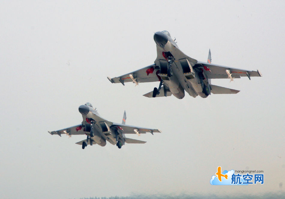 殲-11B戰(zhàn)機(jī)，中國(guó)空中力量的璀璨明珠，殲-11B戰(zhàn)機(jī)，中國(guó)空中力量的耀眼明珠