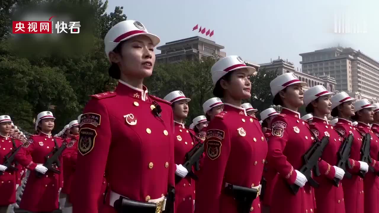中國儀仗隊女兵驚艷全場視頻，風采展現(xiàn)與背后故事，中國儀仗隊女兵驚艷全場，風采展現(xiàn)背后的故事