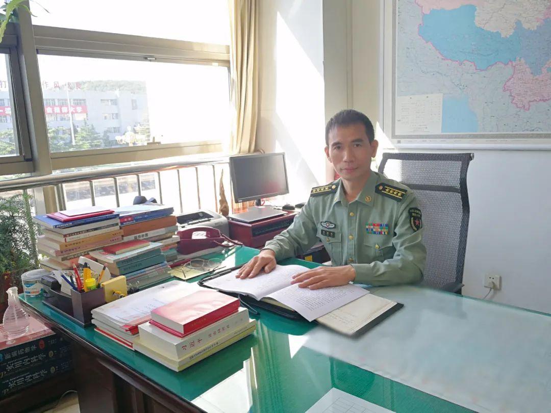 國(guó)防大學(xué)官網(wǎng)，探索中國(guó)軍事教育的門戶，國(guó)防大學(xué)官網(wǎng)，中國(guó)軍事教育的探索門戶