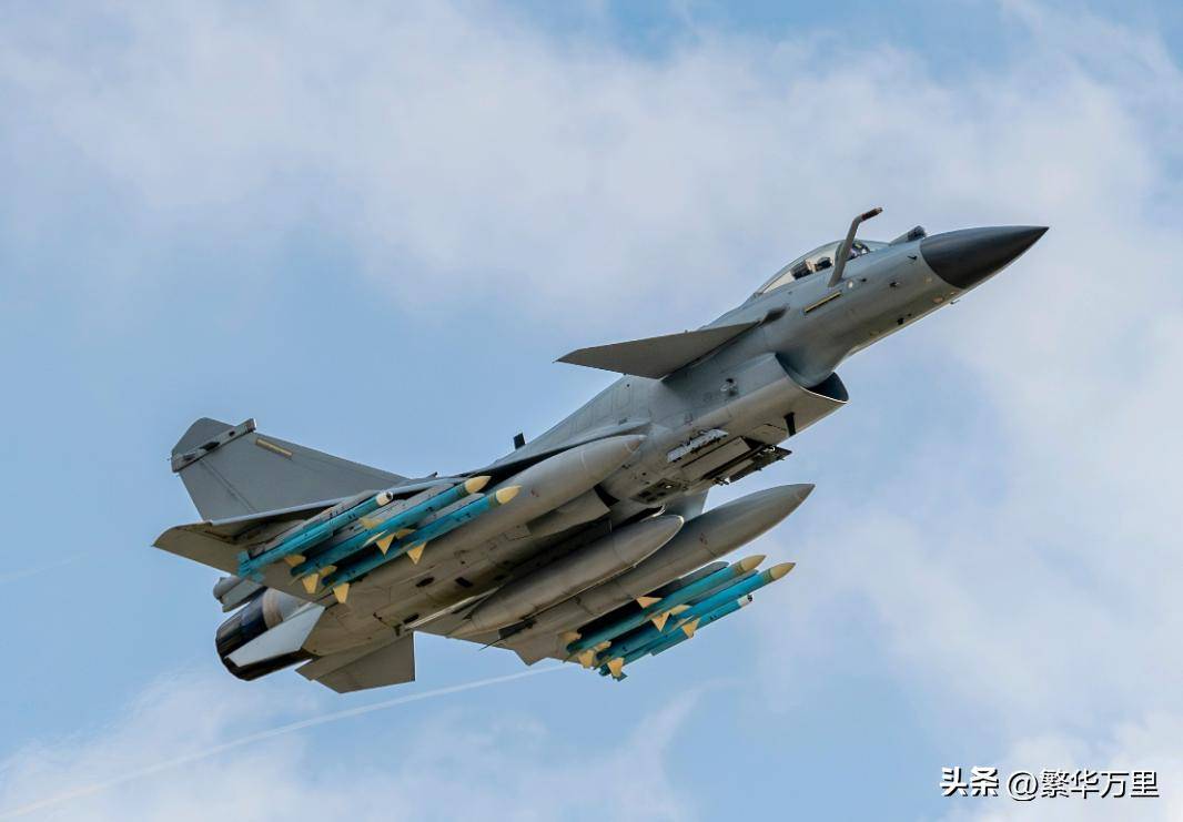 殲十C與F-16，空中力量的對(duì)比與評(píng)估，殲十C與F-16，空中力量對(duì)比評(píng)估