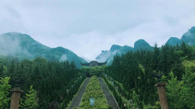 湖北神農(nóng)架旅游景點(diǎn)介紹——探秘自然之美的絕佳去處，湖北神農(nóng)架探秘自然之美，絕佳旅游景點(diǎn)介紹