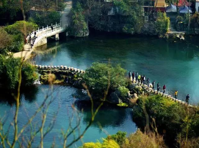 貴陽(yáng)好玩的旅游景點(diǎn)大全，貴陽(yáng)必游景點(diǎn)攻略，探索城市魅力之旅
