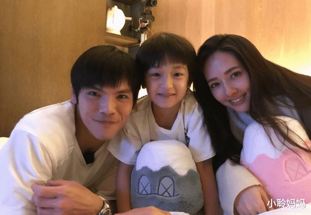 郭碧婷三胎官宣，幸福家庭的喜悅與期待，郭碧婷三胎官宣，家庭迎來(lái)新喜悅與期待