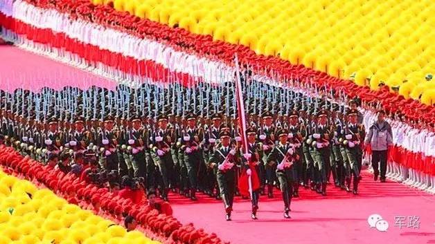 國慶閱兵是每年一次嗎？——深度解析與探討，深度解析與探討，國慶閱兵是否為每年例行活動？
