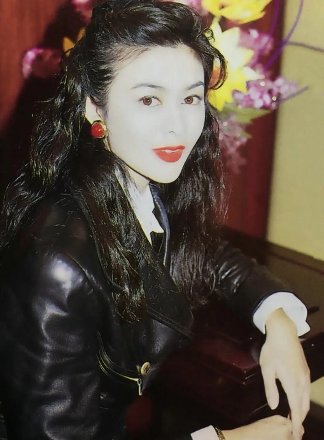 女港星顏值排名，璀璨閃耀的港壇美人，港壇美人璀璨閃耀，女港星顏值排名大盤點(diǎn)
