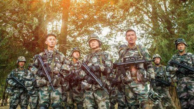 鐵血軍事小說免費閱讀，探索戰(zhàn)火紛飛的英雄世界，鐵血軍事小說免費閱讀，戰(zhàn)火英雄世界探索之旅