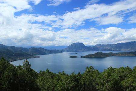 云南旅游幾月份去合適——探尋最佳旅行時間，云南最佳旅行時間探尋，何時去云南旅游最合適？