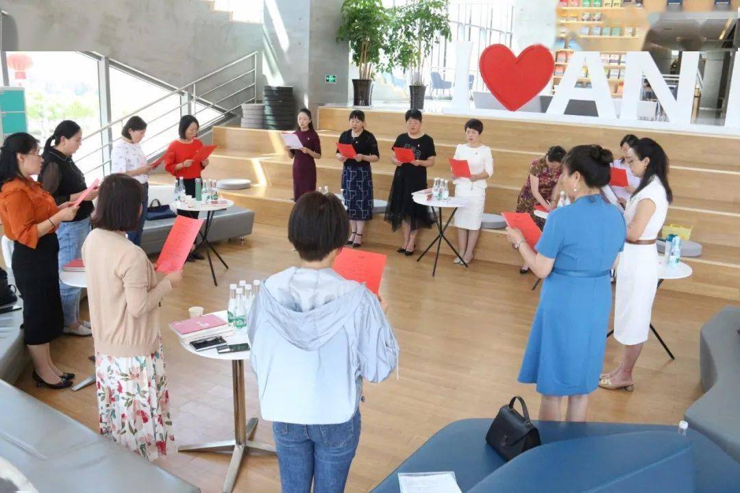 澳門今晚六開一肖必中特，揭秘博彩背后的秘密與策略，揭秘博彩背后的秘密與策略，澳門今晚六開一肖必中特揭秘！