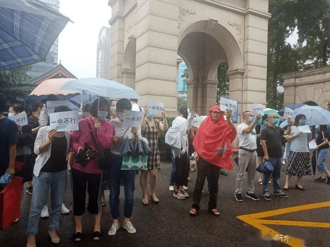 奧門(mén)一碼一肖一特一中，揭秘背后的秘密與獨(dú)特魅力，澳門(mén)特色文化揭秘，一碼一肖一特一中的獨(dú)特魅力與背后秘密