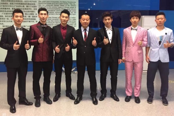 劉伯溫期期精一肖930，揭秘預(yù)測背后的神秘故事與傳奇人物，劉伯溫揭秘預(yù)測背后的神秘故事與傳奇人物，期期精一肖傳奇揭秘 930預(yù)測傳奇人物劉伯溫的一生