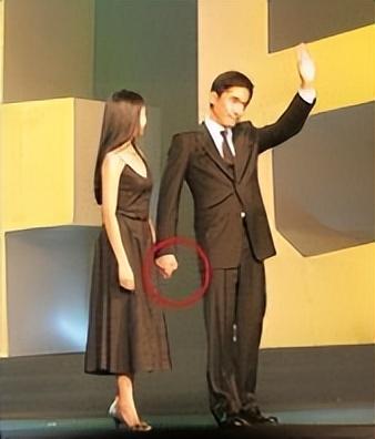 董潔個人資料簡歷及其現(xiàn)任老公，董潔個人簡介及現(xiàn)任丈夫信息