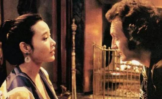 美國為藝術(shù)奉獻的明星有哪些？，美國藝術(shù)奉獻的明星群星閃耀，探索他們的藝術(shù)之旅