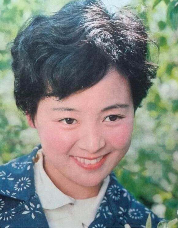 張瑜個(gè)人資料簡(jiǎn)介簡(jiǎn)歷，張瑜個(gè)人資料簡(jiǎn)介及簡(jiǎn)歷概述